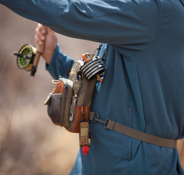San Juan Vertical Chest Pack Sand Saddle Brown
