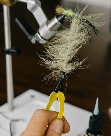 ERGO HACKLE PLIER